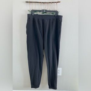 Black XL Womens Alo Joggers